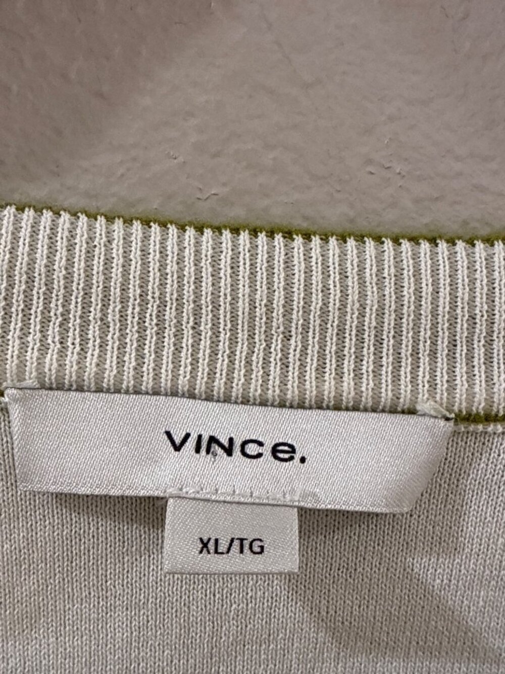 Vince Wool & Cashmere-Blend Tipped Half-Moon Womens Cardigan size XL - Picture 4 of 7